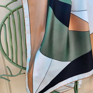 Evana, Tan/Green/Black