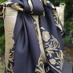Beauvais, Black/Gold
